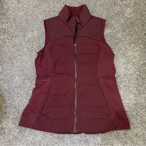 Lululemon Sz 12 Down for it all jacket EUC